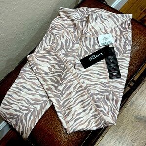 New BeBe Sport 4 Way Stretch Leggings Moisture Control Technology Quick Dry!